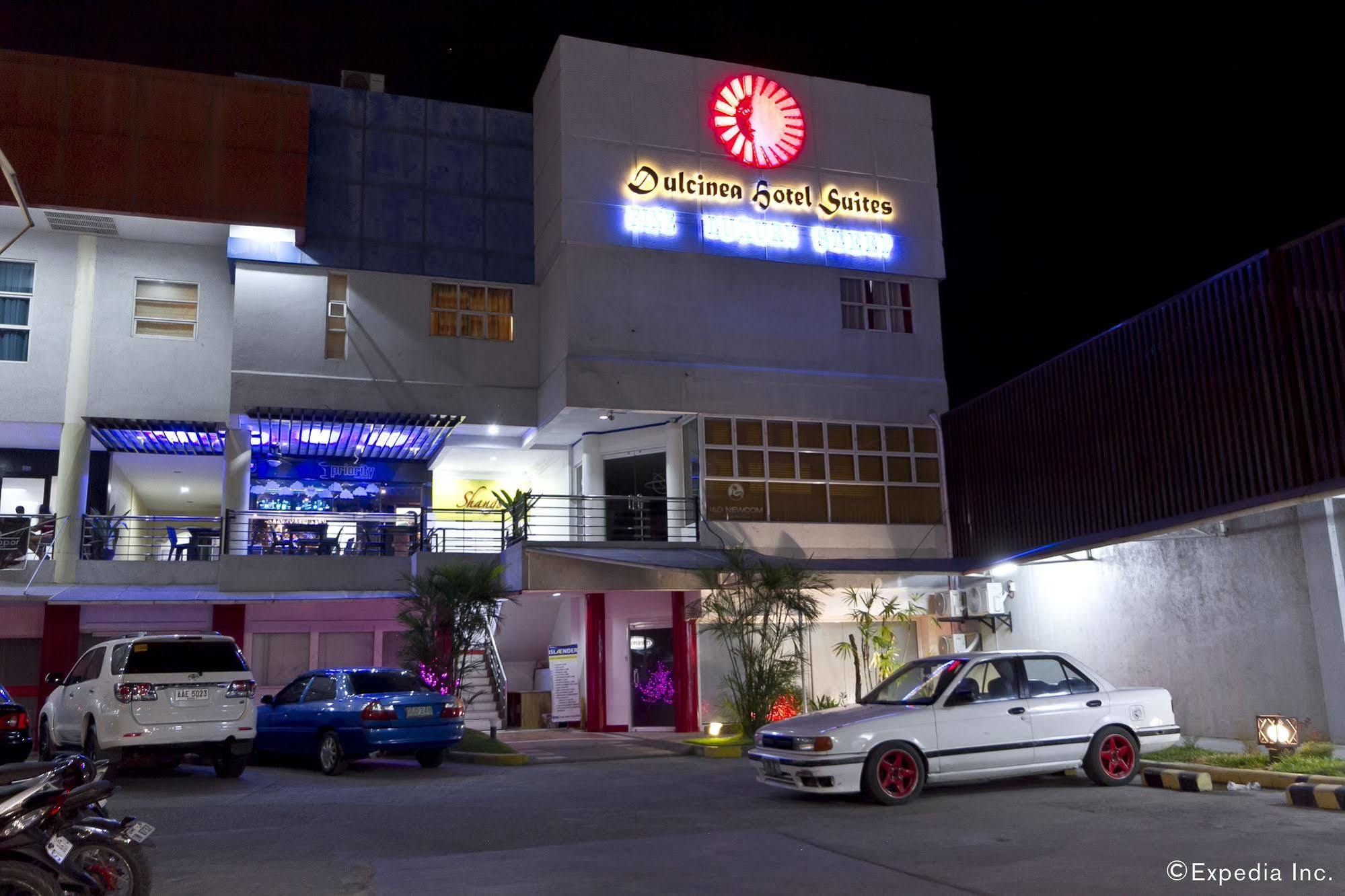 Dulcinea Hotel And Suites Мактан Екстериор снимка